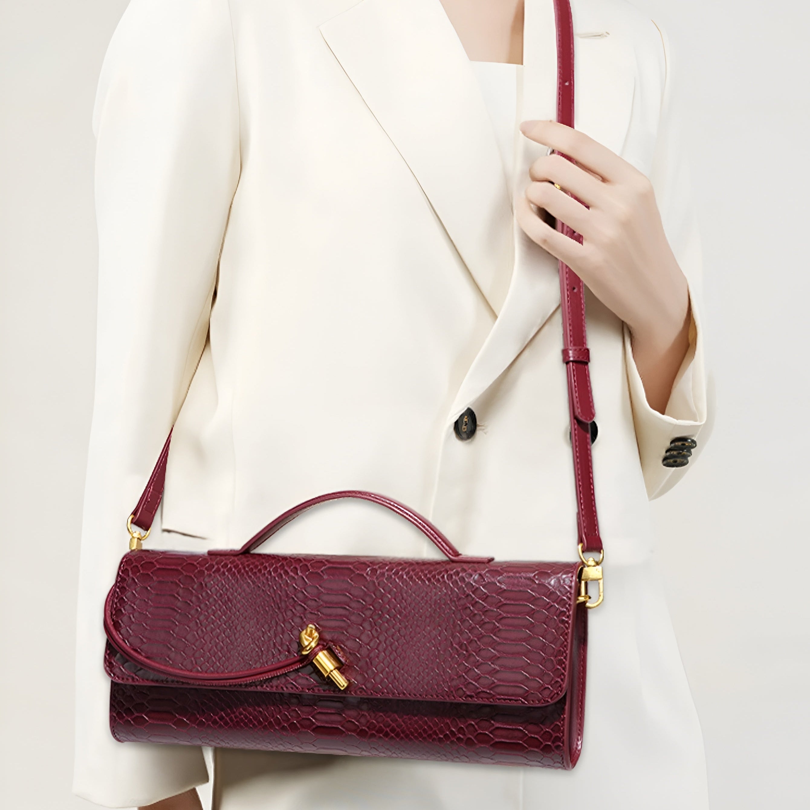 Victoria Crocodile Clutch Purse